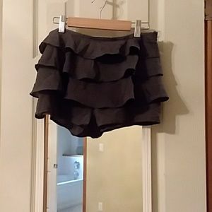 Cute ruffle skort